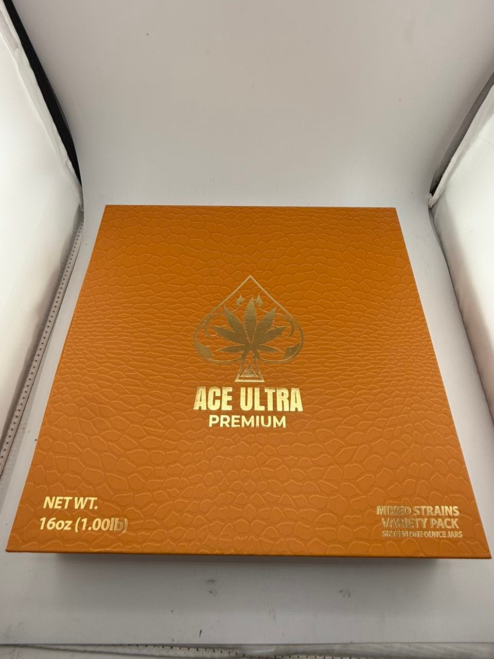 ACE WAX BOX