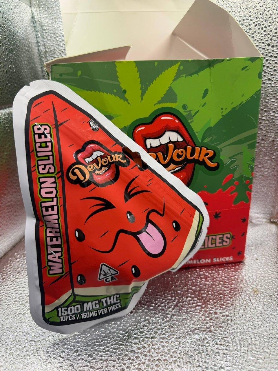 photo_2026-10-10_21-45-22 DEVOUR 1500mg watermelon slices